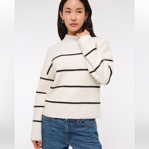 Abercrombie easy funnel neck sweater